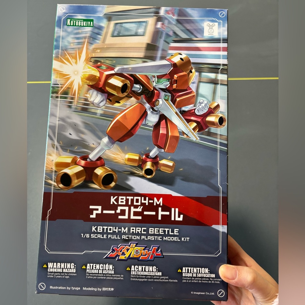 Kotobukiya KBT04-M Arc Beetle 1/6 Scale Full Action Plastic Model Kit